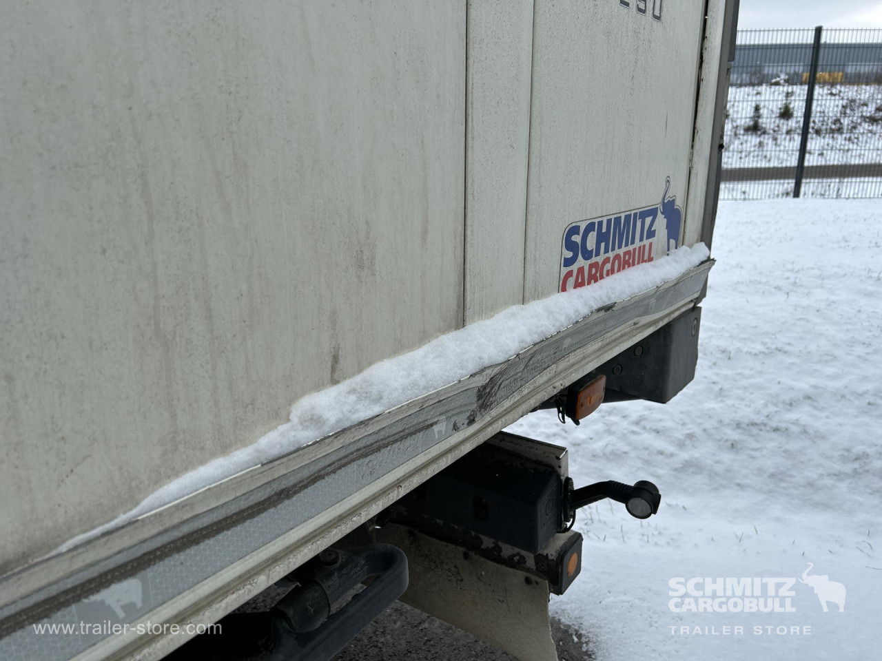 SCHMITZ Reefer Multitemp Double deck - Isothermal semi-trailer: picture 4 SCHMITZ Reefer Multitemp Double deck - Isothermal semi-trailer: picture 4