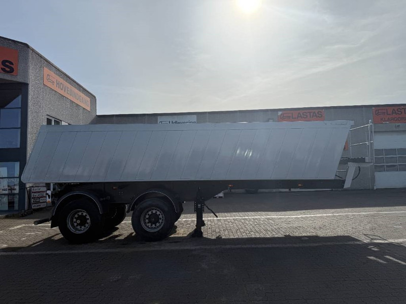 KEL-BERG 2-axle Tipper/Kipper/Tiptrailer 24 m³ - Tipper semi-trailer: picture 4 KEL-BERG 2-axle Tipper/Kipper/Tiptrailer 24 m³ - Tipper semi-trailer: picture 4