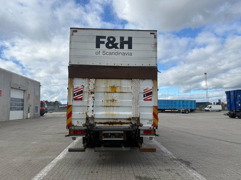 Mercedes-Benz Truck / Lastkraftwagen / Lastbil - Curtainsider truck: picture 4 Mercedes-Benz Truck / Lastkraftwagen / Lastbil - Curtainsider truck: picture 4