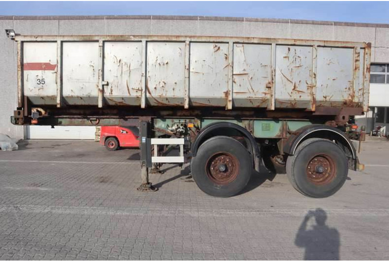Pacton Containerchassis w. Steelbox/Stahlcontainer - Container transporter/ Swap body semi-trailer: picture 5 Pacton Containerchassis w. Steelbox/Stahlcontainer - Container transporter/ Swap body semi-trailer: picture 5