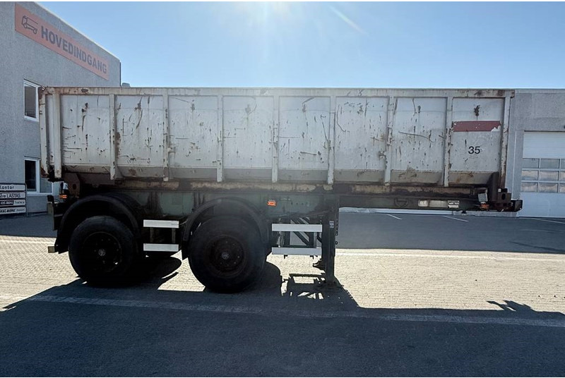 Pacton Containerchassis w. Steelbox / Stahlcontainer - Container transporter/ Swap body semi-trailer: picture 2 Pacton Containerchassis w. Steelbox / Stahlcontainer - Container transporter/ Swap body semi-trailer: picture 2