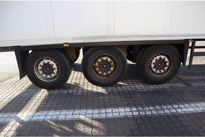Refrigerator semi-trailer Schmitz Cargobull 3 aks køletrailer: picture 7