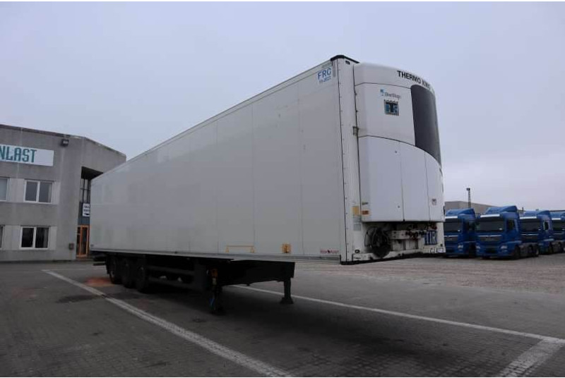 Schmitz Cargobull 33 pl. Meathanger/Fleischhängesystem/Kødophæng - Refrigerator semi-trailer: picture 2 Schmitz Cargobull 33 pl. Meathanger/Fleischhängesystem/Kødophæng - Refrigerator semi-trailer: picture 2