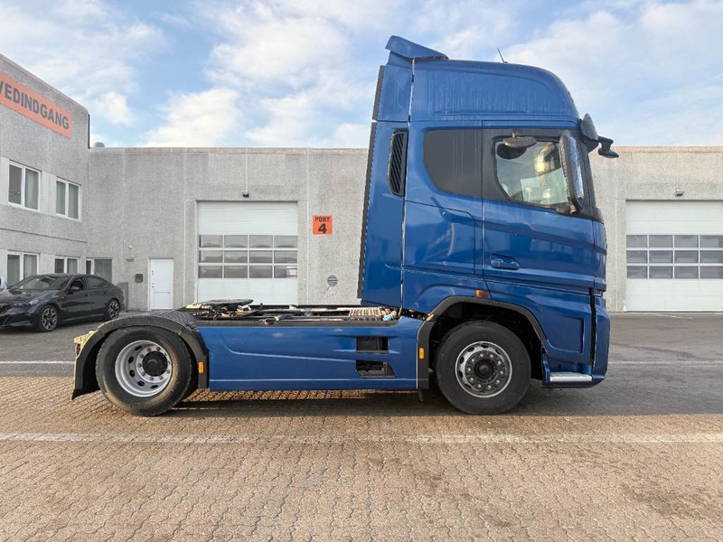 Ford F-Max - Tractor unit: picture 2 Ford F-Max - Tractor unit: picture 2