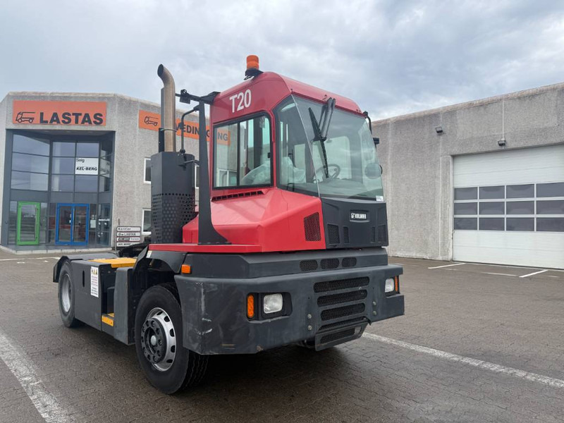 Kalmar Terminal tractor / Terminal-Zugmaschine / - Tractor unit: picture 1 Kalmar Terminal tractor / Terminal-Zugmaschine / - Tractor unit: picture 1
