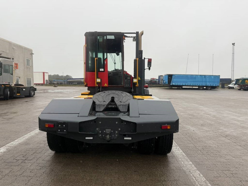 Kalmar Terminal tractor / Terminal-Zugmaschine / - Tractor unit: picture 4 Kalmar Terminal tractor / Terminal-Zugmaschine / - Tractor unit: picture 4