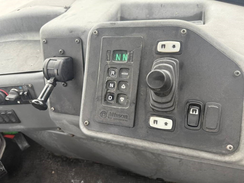 Tractor unit Kalmar Terminal tractor / Terminal-Zugmaschine /: picture 10 Tractor unit Kalmar Terminal tractor / Terminal-Zugmaschine /: picture 10