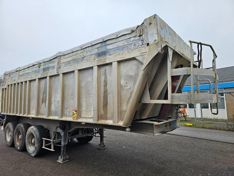 Benalu C34 - SMB - DRUM - Steelspring - Tipper semi-trailer: picture 3 Benalu C34 - SMB - DRUM - Steelspring - Tipper semi-trailer: picture 3