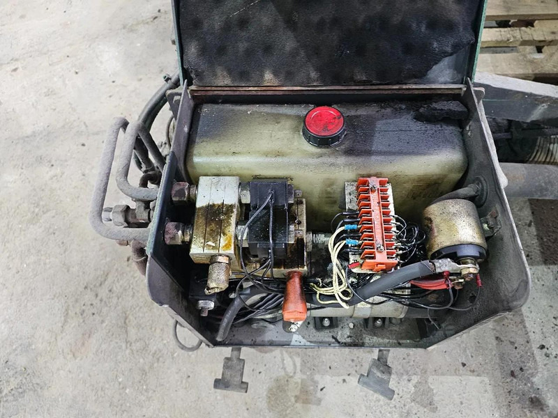 New Tail lift Dhollandia Laaadklep: picture 10