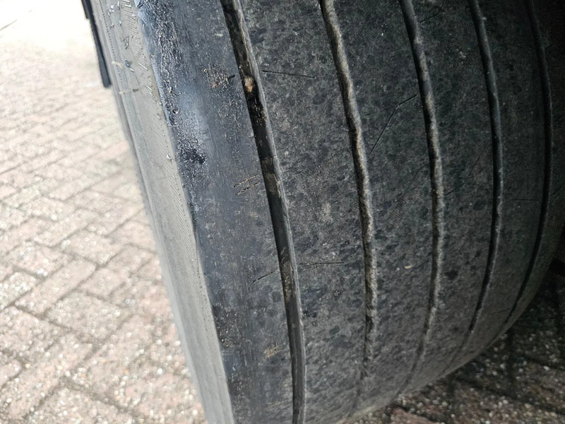 Curtainsider semi-trailer Krone SD 27: picture 19