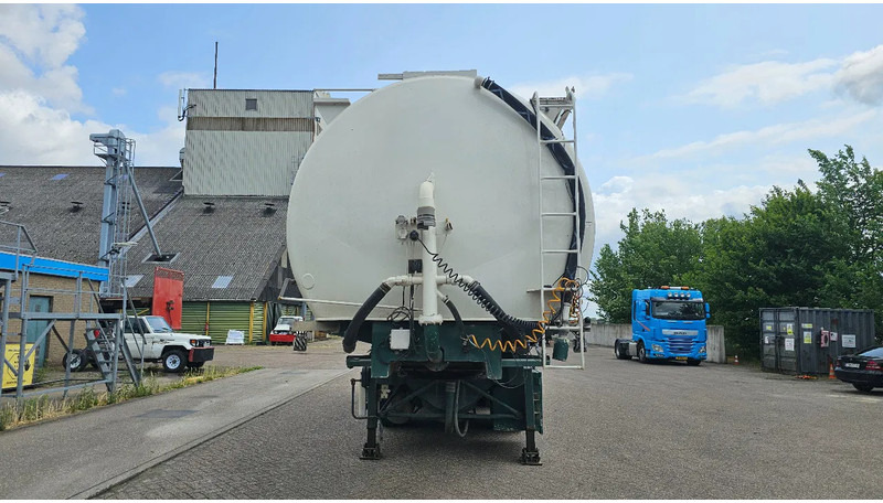 Lambrecht 85LK40 - Tank semi-trailer: picture 2 Lambrecht 85LK40 - Tank semi-trailer: picture 2
