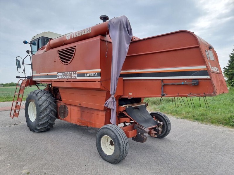Combine harvester Laverda 3500: picture 7