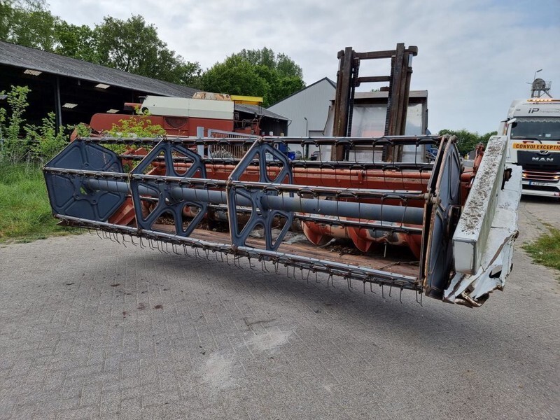 Combine harvester Laverda 3500: picture 19