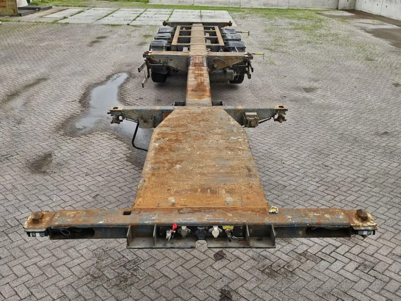 Pacton MFCC Multi - Lifting axle - 2x20FT / 40FTHC / 45FTHC - Container transporter/ Swap body semi-trailer: picture 3 Pacton MFCC Multi - Lifting axle - 2x20FT / 40FTHC / 45FTHC - Container transporter/ Swap body semi-trailer: picture 3