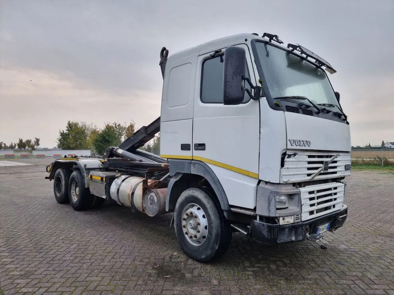 Volvo FH 12.420 6x4 - Manual Gear - STEEL/STEEL - Big Axles - PTO - Tipper: picture 4 Volvo FH 12.420 6x4 - Manual Gear - STEEL/STEEL - Big Axles - PTO - Tipper: picture 4