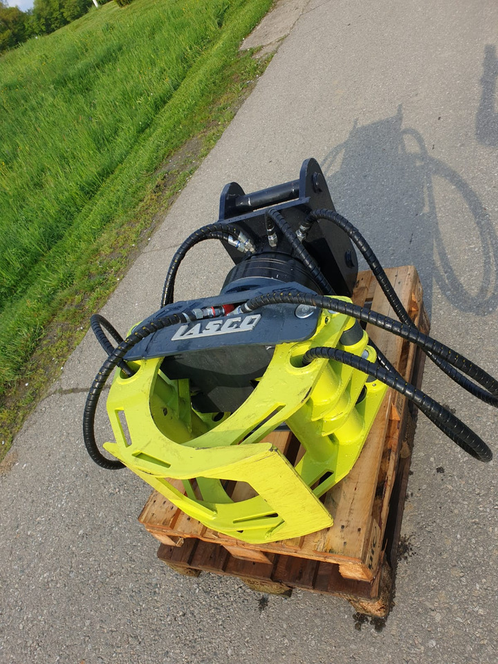 LASCO LA 1700 DZ - Attachment for Excavator: picture 3 LASCO LA 1700 DZ - Attachment for Excavator: picture 3