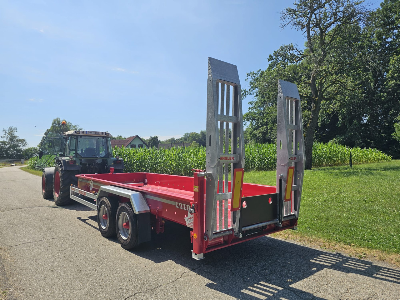 Fliegl TTS-H 100 / Hangler TPS 2 - Low loader trailer: picture 5 Fliegl TTS-H 100 / Hangler TPS 2 - Low loader trailer: picture 5
