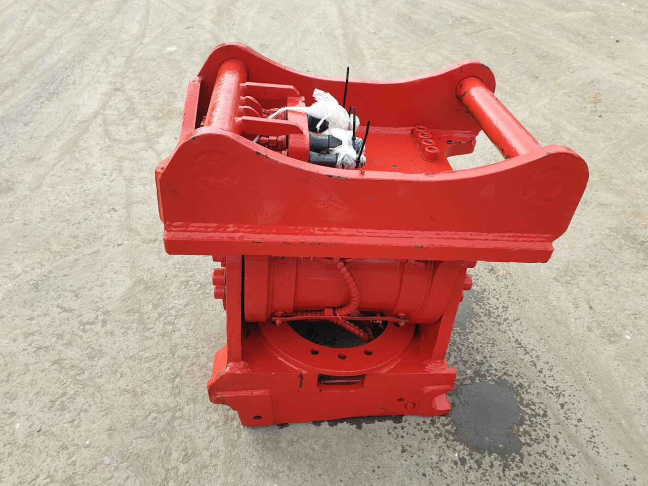 Geel - Quick coupler for Crawler excavator: picture 3 Geel - Quick coupler for Crawler excavator: picture 3