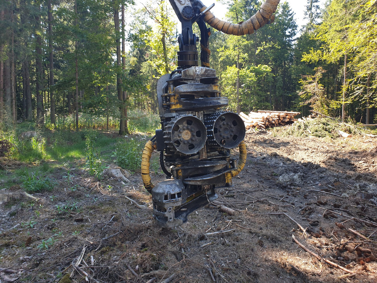 Crawler excavator HITACHI ZX 210-3 with Kesla 25 RH: picture 8