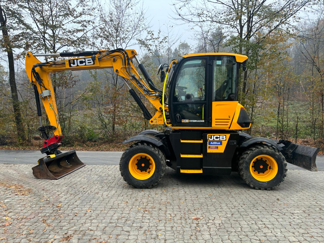 JCB HD 110 WT 4F - Wheel excavator: picture 1 JCB HD 110 WT 4F - Wheel excavator: picture 1