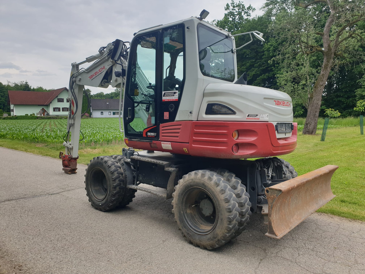 TAKEUCHI TB 295W - Wheel excavator: picture 5 TAKEUCHI TB 295W - Wheel excavator: picture 5