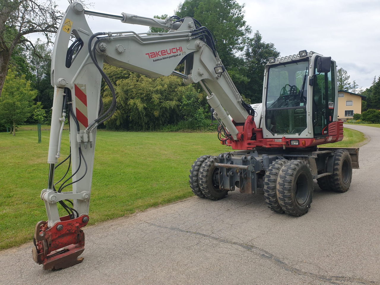 TAKEUCHI TB 295W - Wheel excavator: picture 3 TAKEUCHI TB 295W - Wheel excavator: picture 3