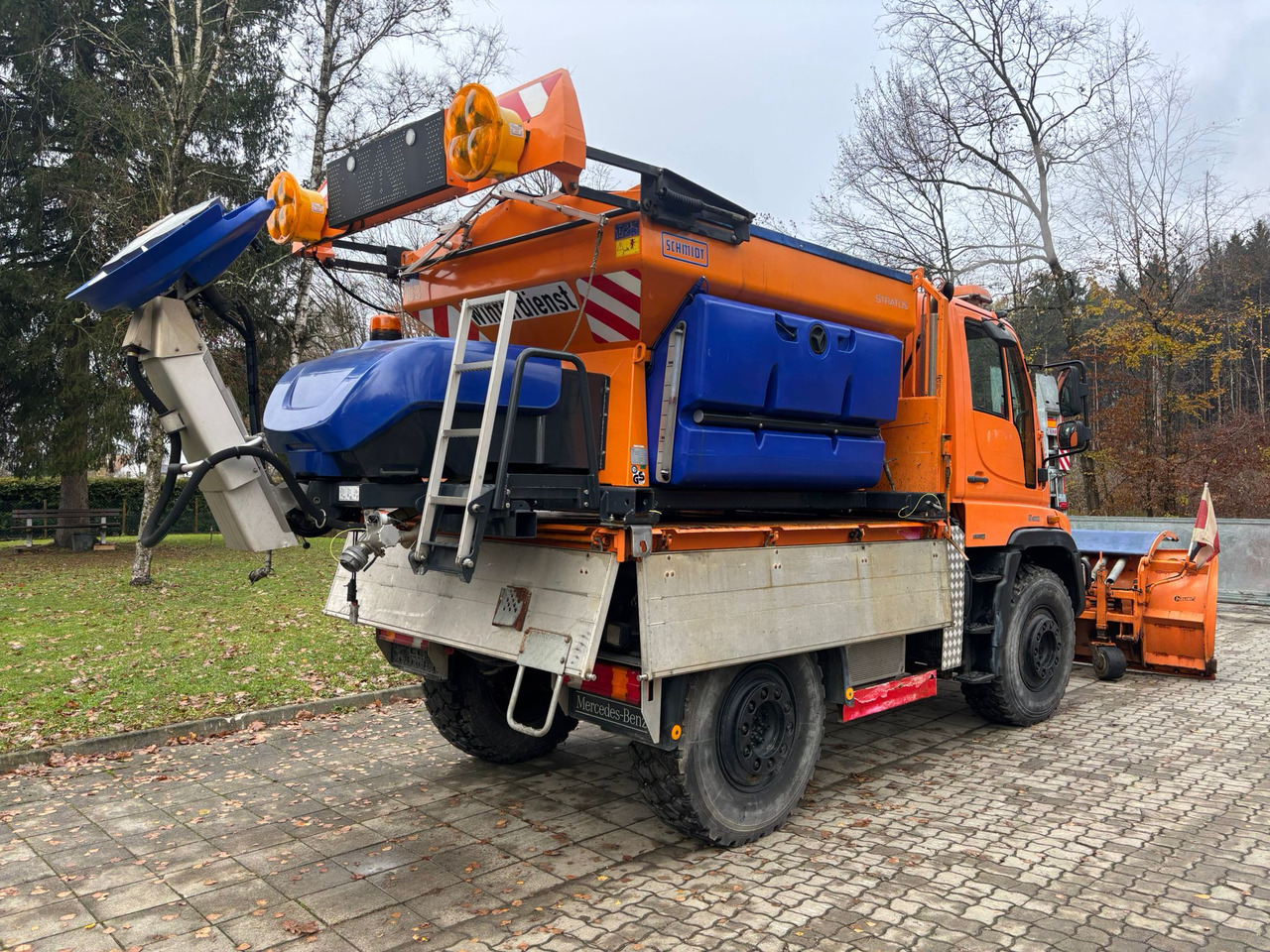 Leasing of MERCEDES-BENZ Unimog U400 MERCEDES-BENZ Unimog U400: picture 7 Leasing of MERCEDES-BENZ Unimog U400 MERCEDES-BENZ Unimog U400: picture 7