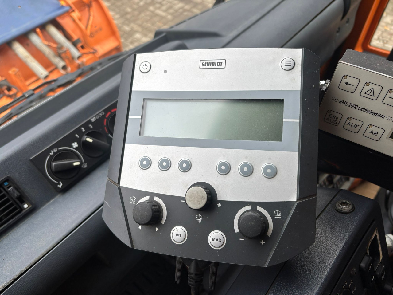 Leasing of MERCEDES-BENZ Unimog U400 MERCEDES-BENZ Unimog U400: picture 18 Leasing of MERCEDES-BENZ Unimog U400 MERCEDES-BENZ Unimog U400: picture 18