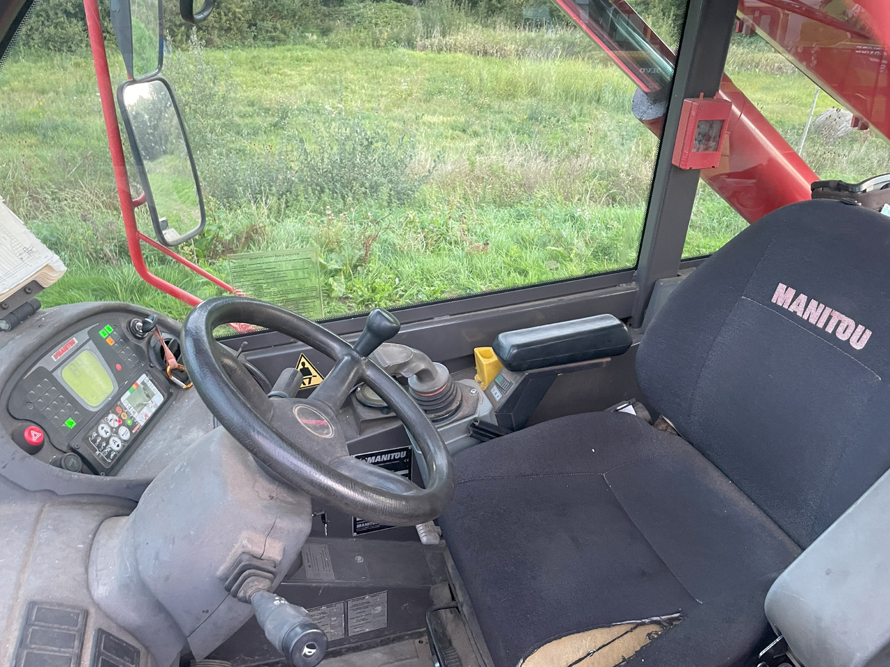 MANITOU MRT2150 - Telescopic wheel loader: picture 5 MANITOU MRT2150 - Telescopic wheel loader: picture 5