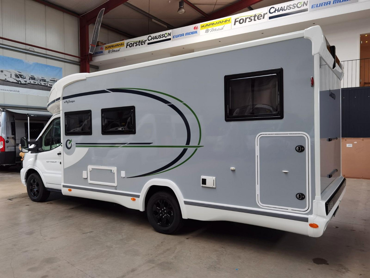 Chausson 797 TITANIUM / - 2026 - / EINZELBETTEN & HUBBETT - Semi-integrated motorhome: picture 5 Chausson 797 TITANIUM / - 2026 - / EINZELBETTEN & HUBBETT - Semi-integrated motorhome: picture 5