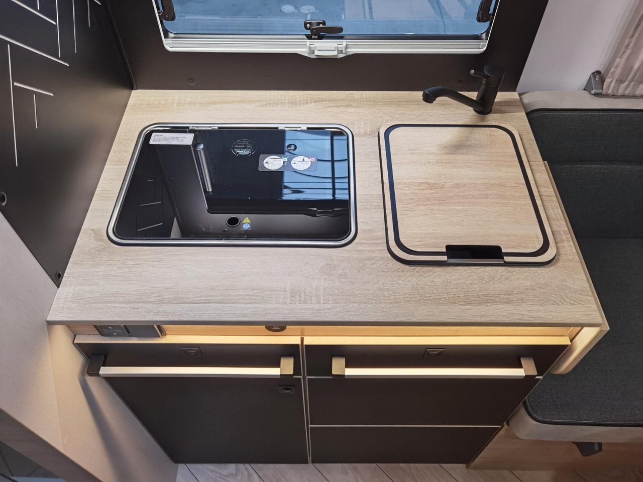 New Semi-integrated motorhome Chausson 797 TITANIUM / - 2026 - / EINZELBETTEN & HUBBETT: picture 19