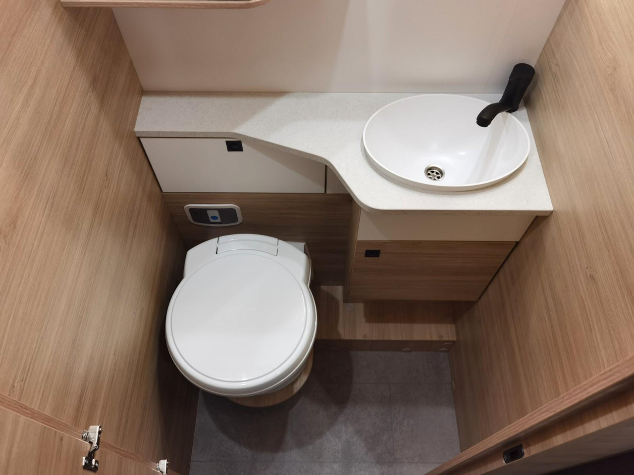 New Semi-integrated motorhome Chausson 797 ULTIMATE / -2026- / 180PS-8G. / EINZELBETTEN: picture 22