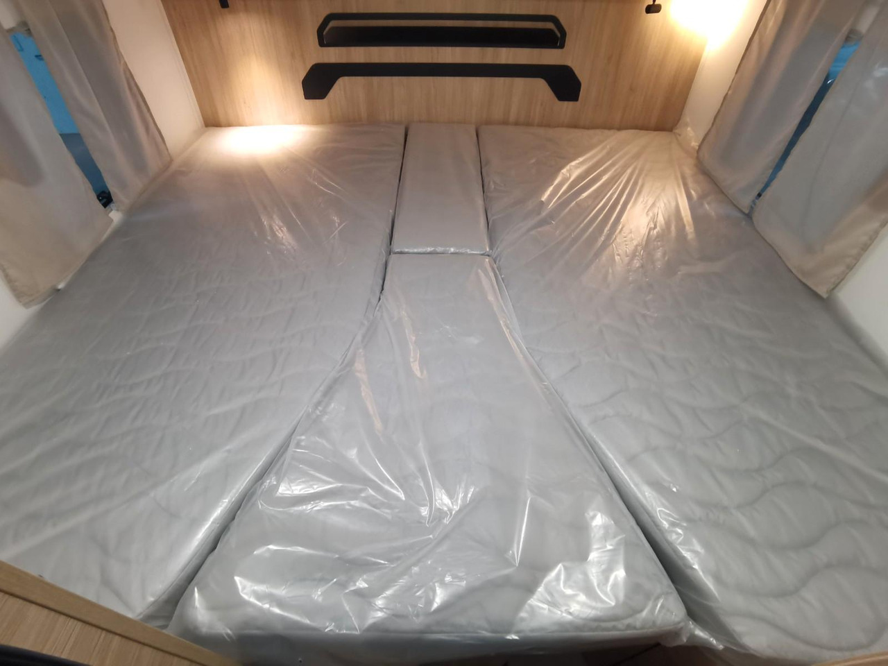 New Semi-integrated motorhome Chausson 797 ULTIMATE / -2026- / 180PS-8G. / EINZELBETTEN: picture 21