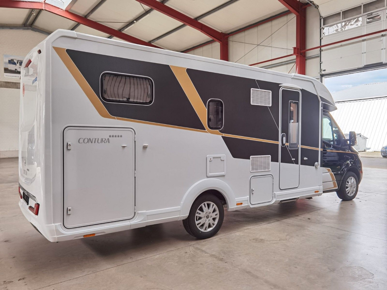 Eura Mobil CONTURA 766 EB / LUMINARY PAKET / EINZELBETTEN - Semi-integrated motorhome: picture 4 Eura Mobil CONTURA 766 EB / LUMINARY PAKET / EINZELBETTEN - Semi-integrated motorhome: picture 4