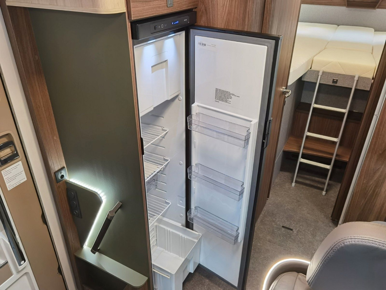 Leasing of  Eura Mobil PROFILA T 726 EB /- 2026 - / GOLD - LEVEL  PAKET Eura Mobil PROFILA T 726 EB /- 2026 - / GOLD - LEVEL  PAKET: picture 17