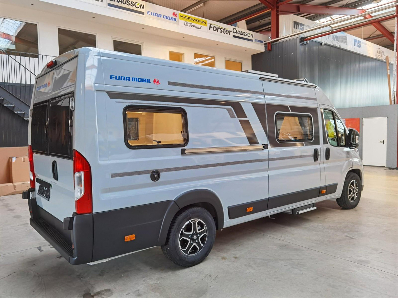 Eura Mobil VAN 635 EB - MODELL 2026 - 140PS / 8G.AUTOMATIK - Camper van: picture 4 Eura Mobil VAN 635 EB - MODELL 2026 - 140PS / 8G.AUTOMATIK - Camper van: picture 4