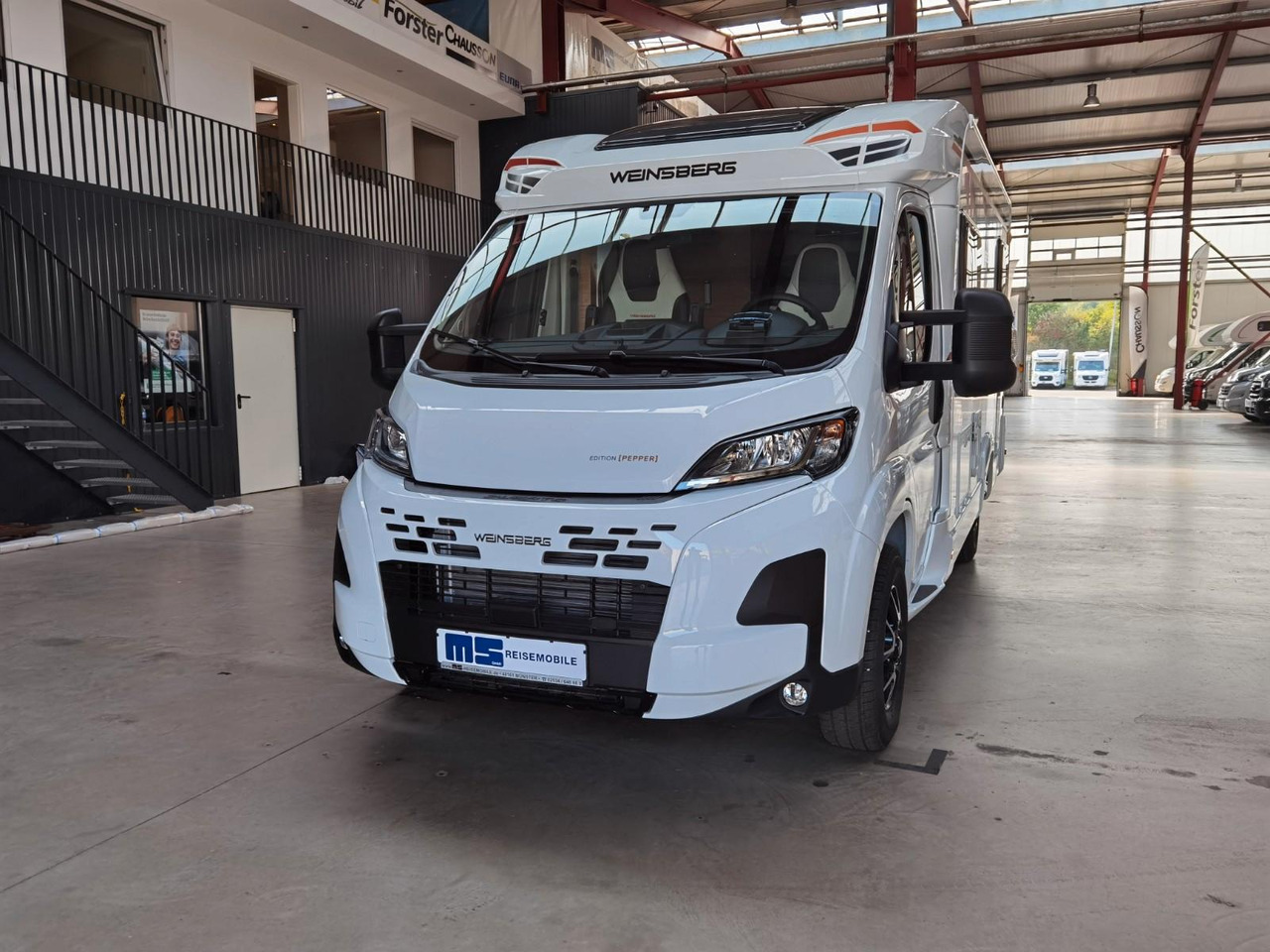 Semi-integrated motorhome Weinsberg CARACOMPACT 600 MEG EDITION PEPPER /EINZELBETTEN: picture 8