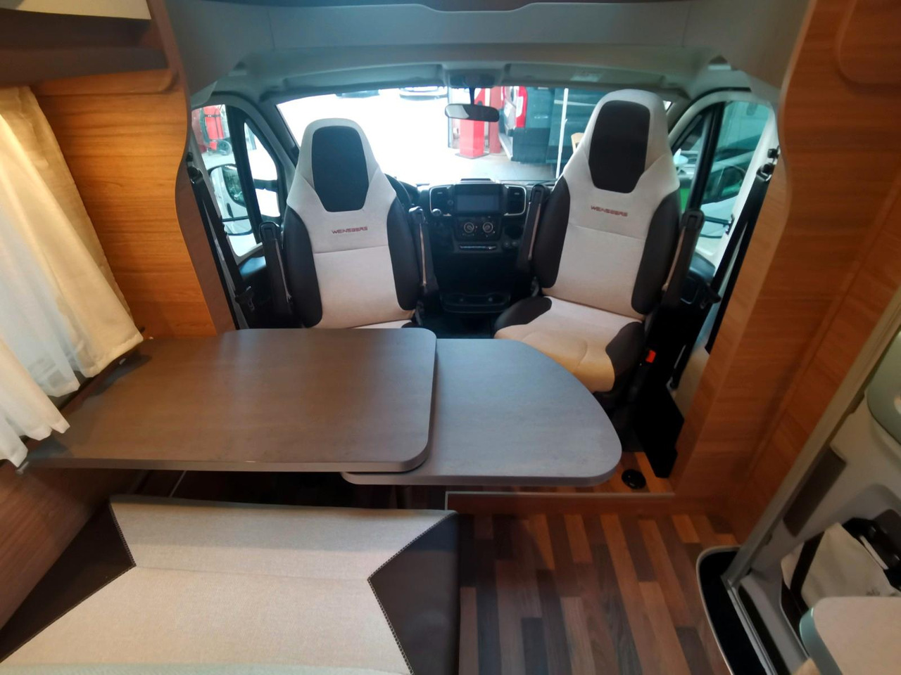 Semi-integrated motorhome Weinsberg CARACOMPACT 600 MEG EDITION PEPPER /EINZELBETTEN: picture 15