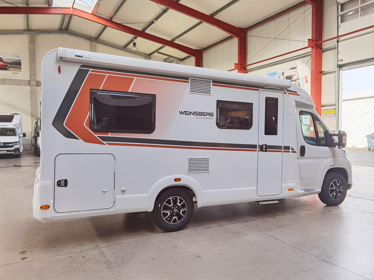 Weinsberg CARACOMPACT 600 MF EDITION PEPPER / SEITENBETT - Semi-integrated motorhome: picture 4 Weinsberg CARACOMPACT 600 MF EDITION PEPPER / SEITENBETT - Semi-integrated motorhome: picture 4