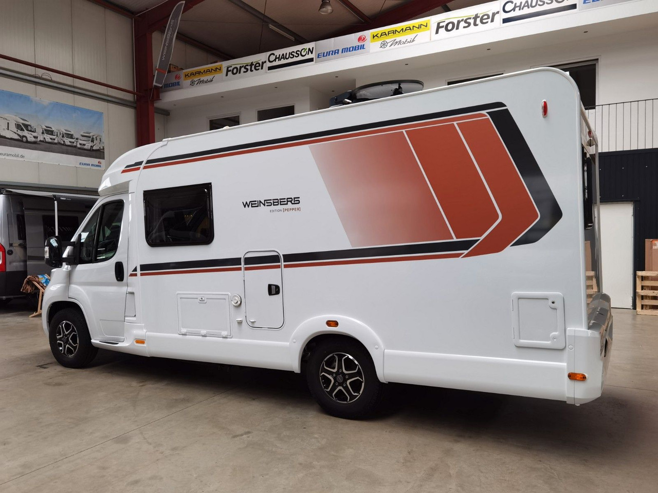 Semi-integrated motorhome Weinsberg CARACOMPACT 600 MF PEPPER / 140PS - 9G AUTOMATIK: picture 5 Semi-integrated motorhome Weinsberg CARACOMPACT 600 MF PEPPER / 140PS - 9G AUTOMATIK: picture 5