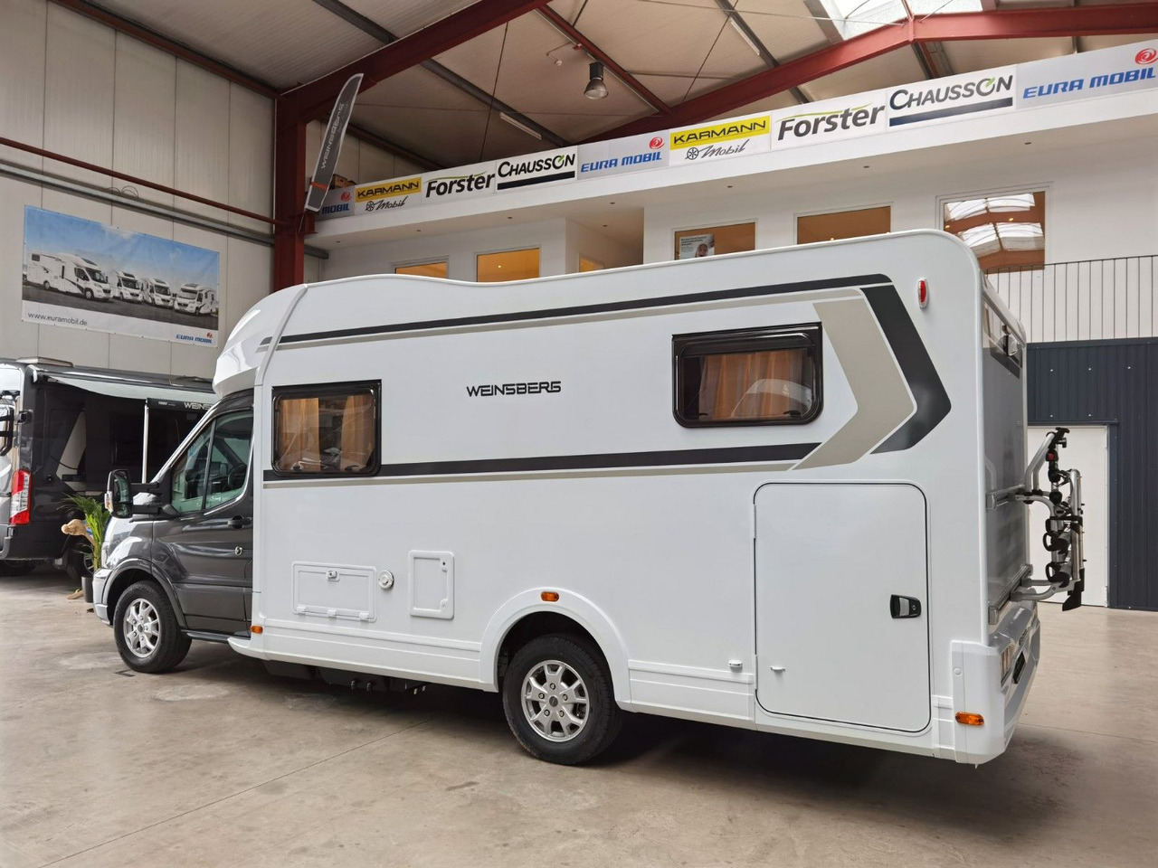 Weinsberg CARASUITE 650 MEG /155PS /EINZELBETTEN & HUBBETT - Semi-integrated motorhome: picture 5 Weinsberg CARASUITE 650 MEG /155PS /EINZELBETTEN & HUBBETT - Semi-integrated motorhome: picture 5