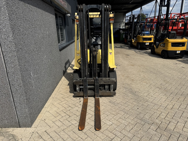 Hyster H2.50XM Triplo 470 Freelift / Sideshift LPG 1995 - LPG forklift: picture 4 Hyster H2.50XM Triplo 470 Freelift / Sideshift LPG 1995 - LPG forklift: picture 4