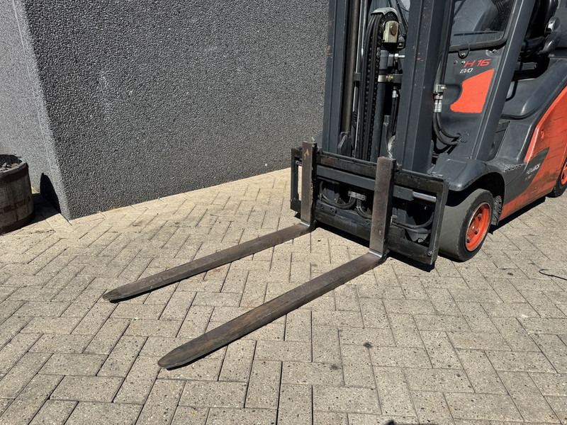 Linde H16T-01 - LPG forklift: picture 4 Linde H16T-01 - LPG forklift: picture 4