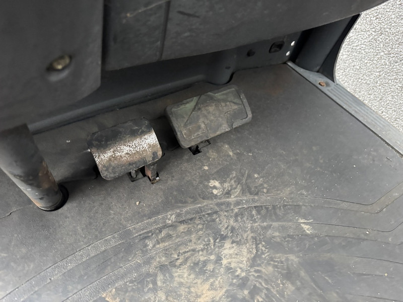 Diesel forklift Linde H30D Duplo 440 Sideshift VW Diesel 2007: picture 13 Diesel forklift Linde H30D Duplo 440 Sideshift VW Diesel 2007: picture 13