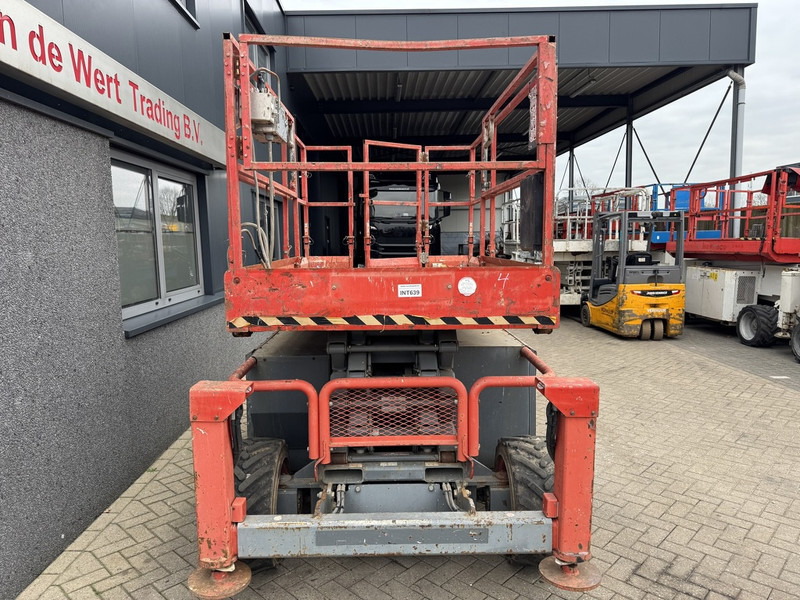 Skyjack SJ 6832RT Schaarhoogwerker / Scissor / Arbeitsbuhne 2015 4X4 Kubota Diesel 12M Werkhoogte - Scissor lift: picture 4 Skyjack SJ 6832RT Schaarhoogwerker / Scissor / Arbeitsbuhne 2015 4X4 Kubota Diesel 12M Werkhoogte - Scissor lift: picture 4