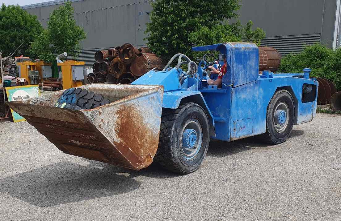 Schopf L72 scooptram - Tunneling equipment: picture 4 Schopf L72 scooptram - Tunneling equipment: picture 4