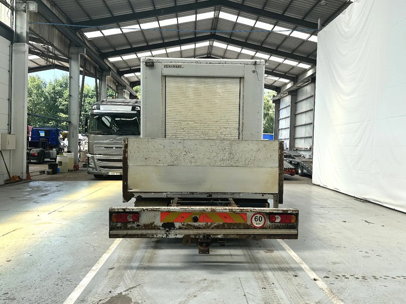 DAF LF 45.180 - Crane truck: picture 4 DAF LF 45.180 - Crane truck: picture 4