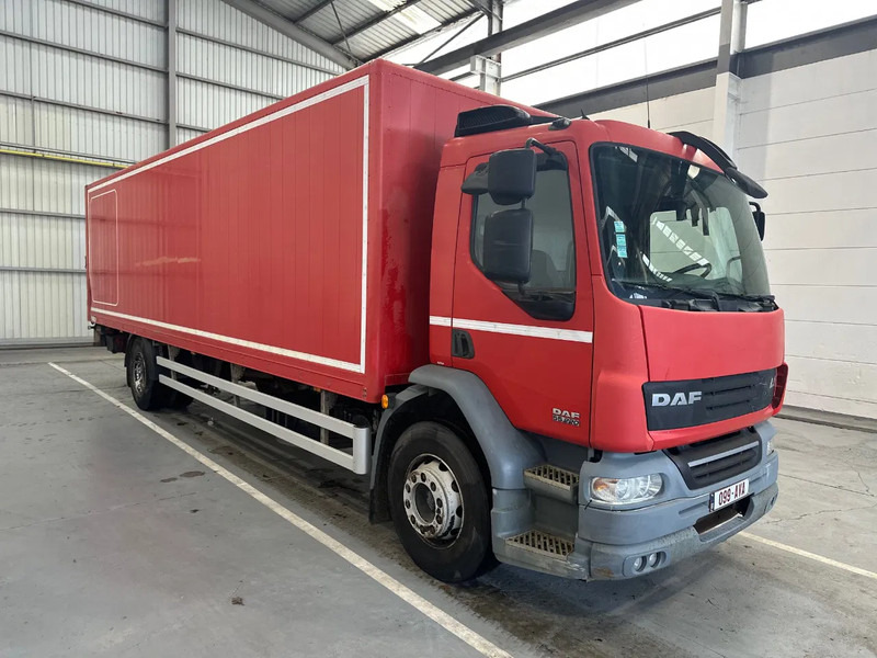 DAF LF 55.220 MANUEL - Box truck: picture 5 DAF LF 55.220 MANUEL - Box truck: picture 5