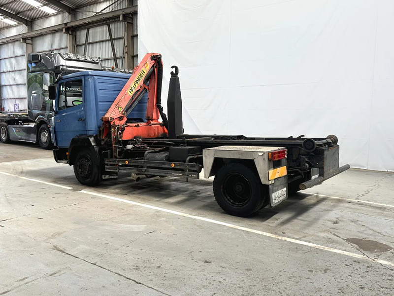 Mercedes-Benz 1117 PALFINGER CRANE / KRAAN / GRUE - Crane truck: picture 3 Mercedes-Benz 1117 PALFINGER CRANE / KRAAN / GRUE - Crane truck: picture 3