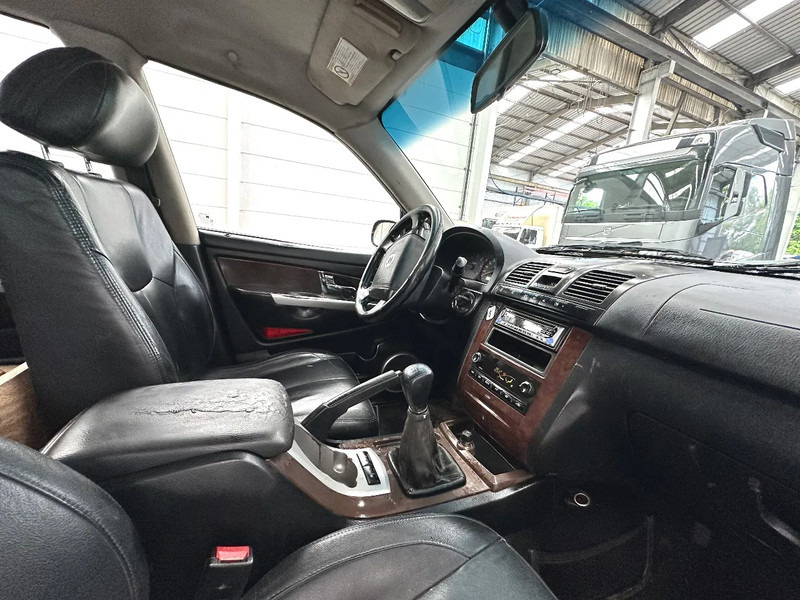 SUV SsangYong Rexton AIRCO / LEATHER / MOTEUR MERCEDES - MERCEDES MOTOR: picture 11